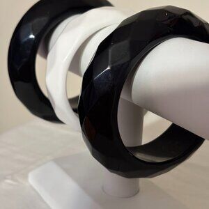 Beautiful Lucite Black and White Bracelets (set of 3) for any occasion